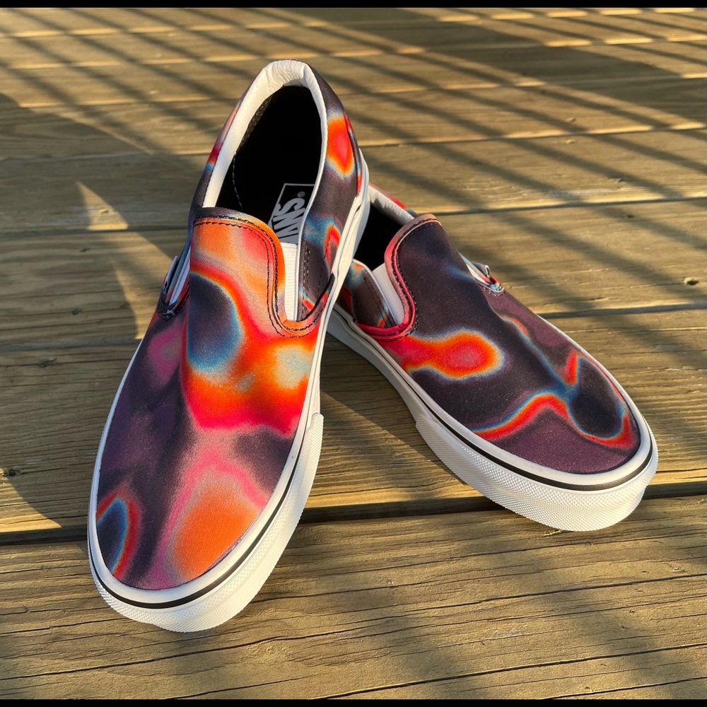 Mens 6.5/Women 8 slip on Vans, purple/ red tie-dye